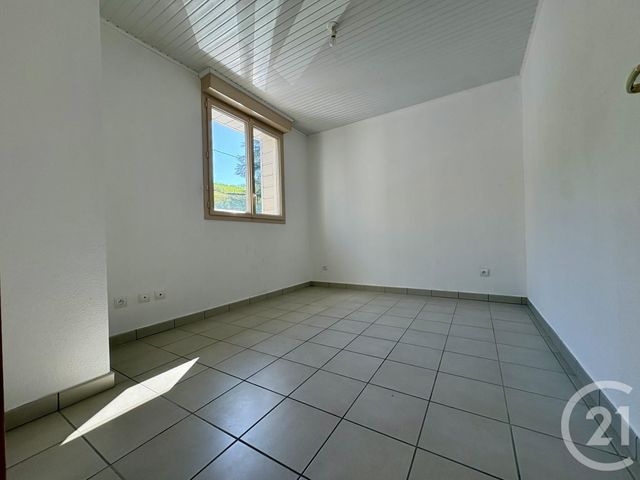 Appartement T3 à vendre - 3 pièces - 56.55 m2 - ST GENIX SUR GUIERS - 73 - RHONE-ALPES - Century 21 Arlaud Transaction