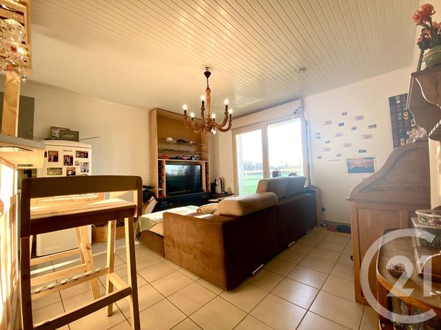 Appartement T3 à vendre - 3 pièces - 56.55 m2 - ST GENIX SUR GUIERS - 73 - RHONE-ALPES - Century 21 Arlaud Transaction