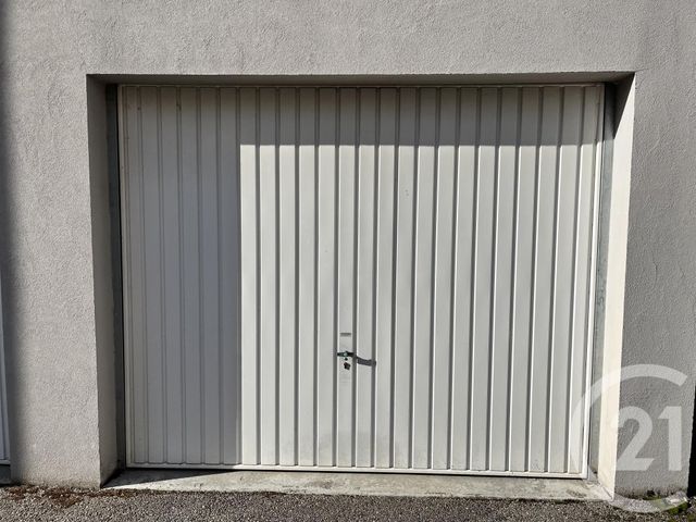 Appartement T3 à vendre - 3 pièces - 62.27 m2 - VOIRON - 38 - RHONE-ALPES - Century 21 Arlaud Transaction