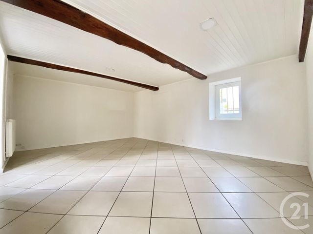 maison à louer - 4 pièces - 81.84 m2 - LA TOUR DU PIN - 38 - RHONE-ALPES - Century 21 Arlaud Transaction