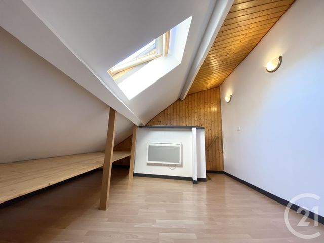 maison à louer - 3 pièces - 34.01 m2 - ST GENIX SUR GUIERS - 73 - RHONE-ALPES - Century 21 Arlaud Transaction