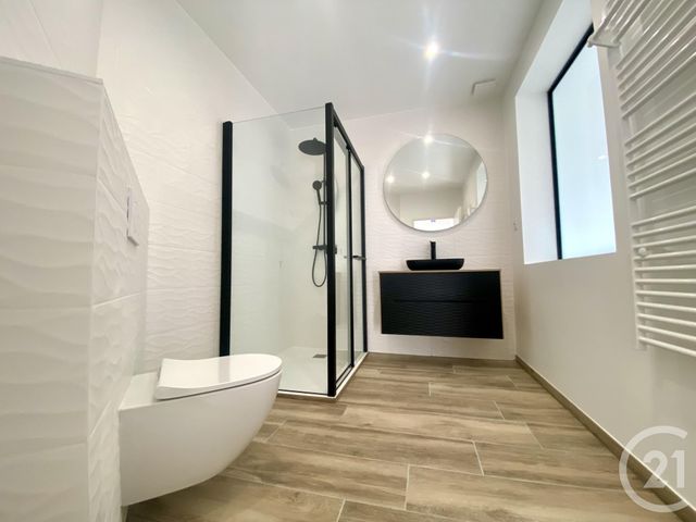 Appartement T4 à vendre - 4 pièces - 110.0 m2 - LA TOUR DU PIN - 38 - RHONE-ALPES - Century 21 Arlaud Transaction