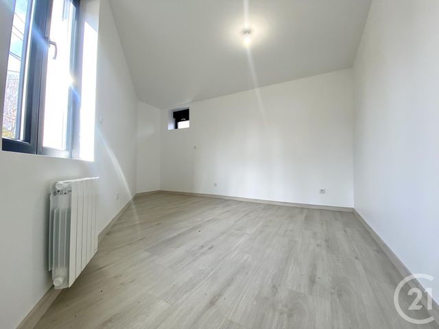 Appartement T4 à vendre - 4 pièces - 110.0 m2 - LA TOUR DU PIN - 38 - RHONE-ALPES - Century 21 Arlaud Transaction