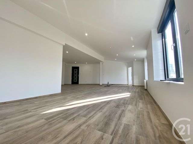 Appartement T4 à vendre - 4 pièces - 110.0 m2 - LA TOUR DU PIN - 38 - RHONE-ALPES - Century 21 Arlaud Transaction