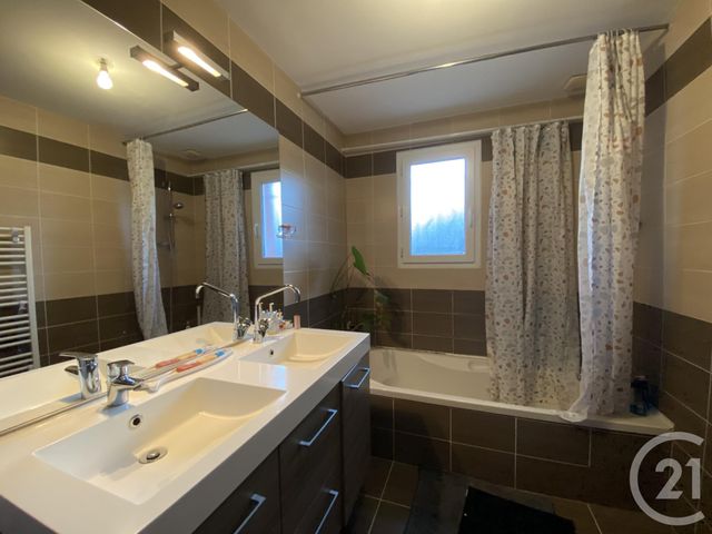 maison à vendre - 5 pièces - 101.65 m2 - FAVERGES DE LA TOUR - 38 - RHONE-ALPES - Century 21 Arlaud Transaction