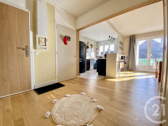 Appartement T4 à vendre - 5 pièces - 101.53 m2 - CORBELIN - 38 - RHONE-ALPES - Century 21 Arlaud Transaction