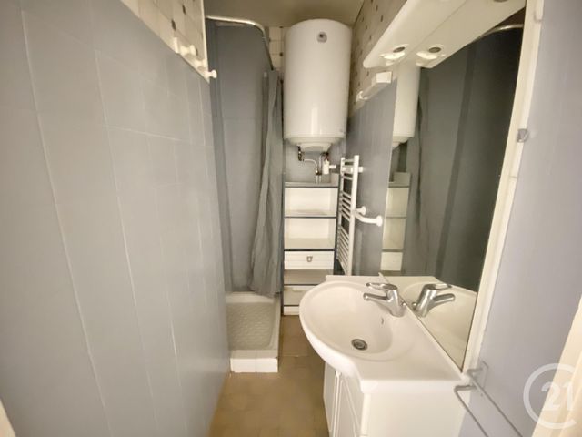 Appartement T3 à vendre - 3 pièces - 53.15 m2 - LES ABRETS EN DAUPHINE - 38 - RHONE-ALPES - Century 21 Arlaud Transaction