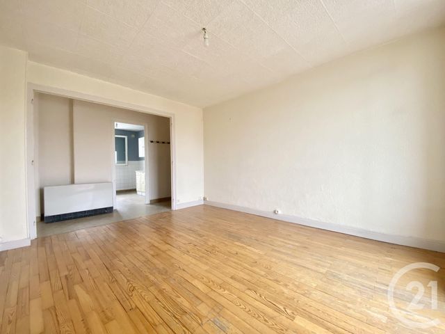 Appartement T3 à vendre - 3 pièces - 53.15 m2 - LES ABRETS EN DAUPHINE - 38 - RHONE-ALPES - Century 21 Arlaud Transaction