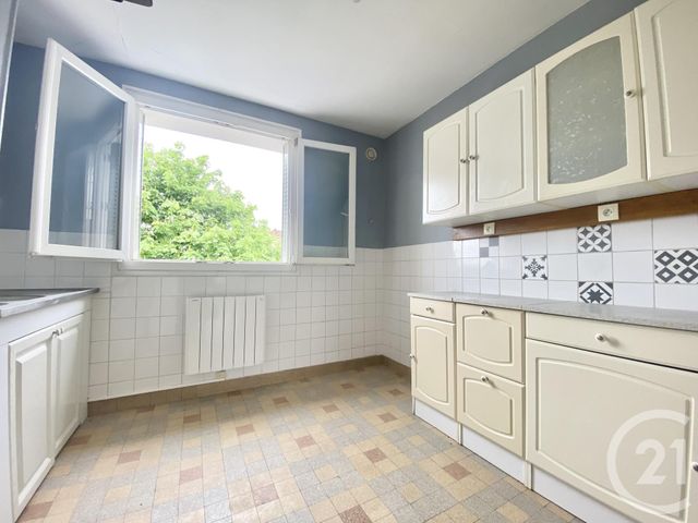 Appartement T3 à vendre - 3 pièces - 53.15 m2 - LES ABRETS EN DAUPHINE - 38 - RHONE-ALPES - Century 21 Arlaud Transaction