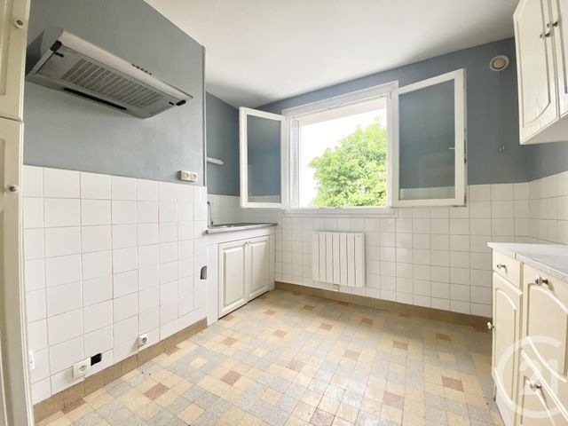 Appartement T3 à vendre - 3 pièces - 53.15 m2 - LES ABRETS EN DAUPHINE - 38 - RHONE-ALPES - Century 21 Arlaud Transaction