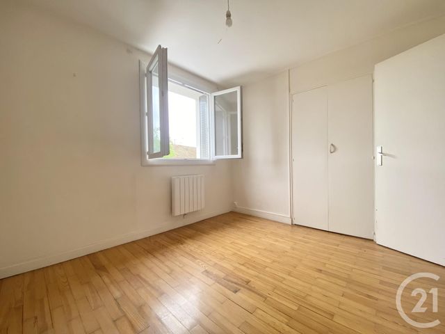Appartement T3 à vendre - 3 pièces - 53.15 m2 - LES ABRETS EN DAUPHINE - 38 - RHONE-ALPES - Century 21 Arlaud Transaction
