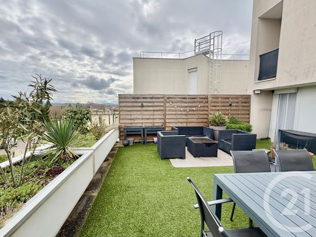 Appartement T4 à vendre - 4 pièces - 74.35 m2 - LA TOUR DU PIN - 38 - RHONE-ALPES - Century 21 Arlaud Transaction