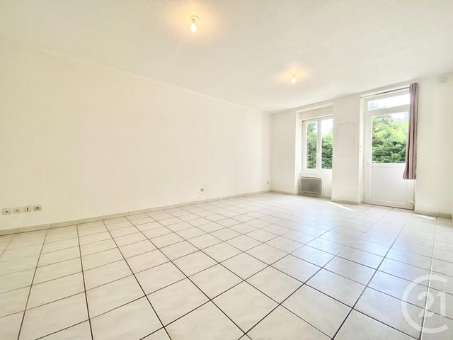 Appartement F3 bis à louer - 4 pièces - 74.79 m2 - LES AVENIERES VEYRINS THUELLIN - 38 - RHONE-ALPES - Century 21 Arlaud Transaction