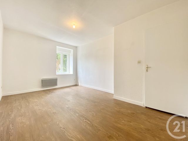 Appartement F3 bis à louer - 4 pièces - 74.79 m2 - LES AVENIERES VEYRINS THUELLIN - 38 - RHONE-ALPES - Century 21 Arlaud Transaction