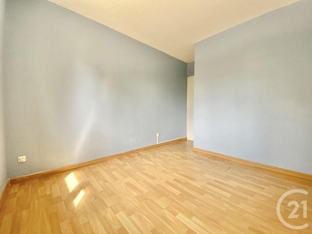 Appartement F3 bis à louer - 4 pièces - 74.79 m2 - LES AVENIERES VEYRINS THUELLIN - 38 - RHONE-ALPES - Century 21 Arlaud Transaction