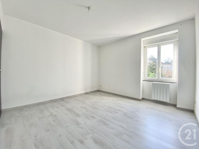 Appartement T3 à louer - 3 pièces - 56.45 m2 - LES AVENIERES VEYRINS THUELLIN - 38 - RHONE-ALPES - Century 21 Arlaud Transaction