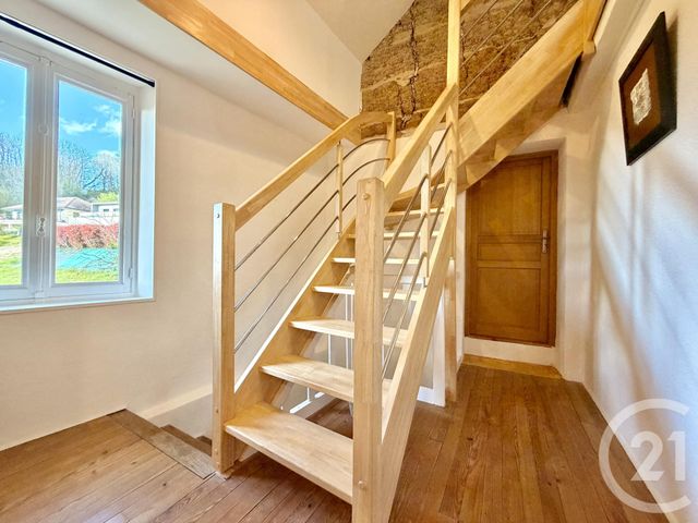 maison à vendre - 8 pièces - 180.1 m2 - ST GENIX SUR GUIERS - 73 - RHONE-ALPES - Century 21 Arlaud Transaction