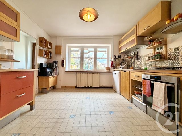 maison à vendre - 8 pièces - 180.1 m2 - ST GENIX SUR GUIERS - 73 - RHONE-ALPES - Century 21 Arlaud Transaction