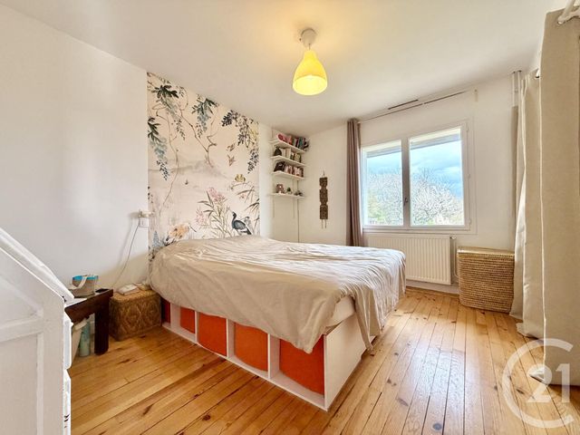 maison à vendre - 8 pièces - 180.1 m2 - ST GENIX SUR GUIERS - 73 - RHONE-ALPES - Century 21 Arlaud Transaction