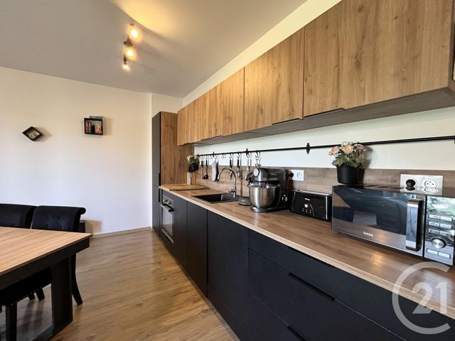 Appartement T3 à vendre - 3 pièces - 64.5 m2 - CHAVANOZ - 38 - RHONE-ALPES - Century 21 Arlaud Transaction