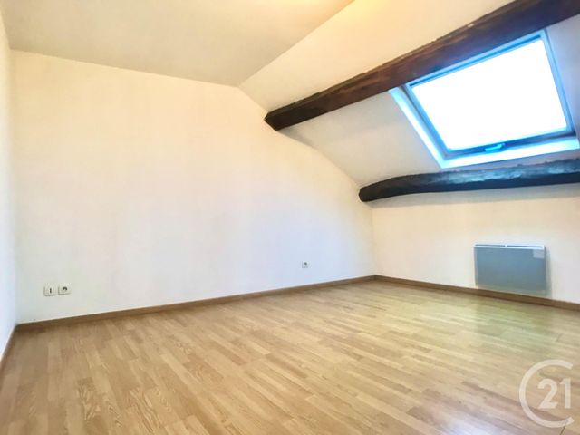 Appartement T3 à louer - 3 pièces - 51.35 m2 - LES ABRETS EN DAUPHINE - 38 - RHONE-ALPES - Century 21 Arlaud Transaction