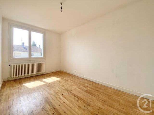 Appartement T4 à louer - 4 pièces - 68.88 m2 - LE PONT DE BEAUVOISIN - 38 - RHONE-ALPES - Century 21 Arlaud Transaction