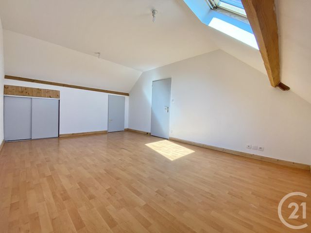 Appartement T4 à louer - 4 pièces - 79.61 m2 - LA BATIE MONTGASCON - 38 - RHONE-ALPES - Century 21 Arlaud Transaction