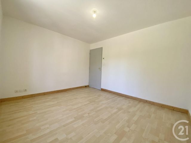 Appartement T4 à louer - 4 pièces - 79.61 m2 - LA BATIE MONTGASCON - 38 - RHONE-ALPES - Century 21 Arlaud Transaction