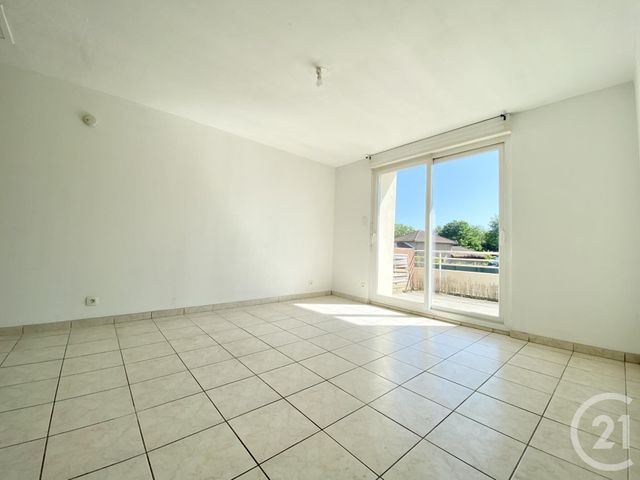 Appartement T4 à louer - 4 pièces - 79.61 m2 - LA BATIE MONTGASCON - 38 - RHONE-ALPES - Century 21 Arlaud Transaction