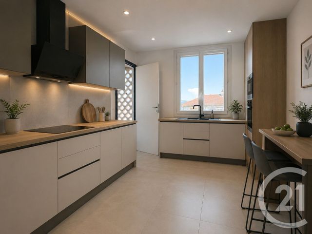 Appartement T4 à vendre - 5 pièces - 69.63 m2 - LE PONT DE BEAUVOISIN - 38 - RHONE-ALPES - Century 21 Arlaud Transaction