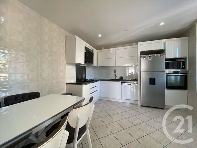 maison à vendre - 4 pièces - 89.0 m2 - ST CLAIR DE LA TOUR - 38 - RHONE-ALPES - Century 21 Arlaud Transaction