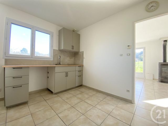 maison à louer - 6 pièces - 106.04 m2 - ST ONDRAS - 38 - RHONE-ALPES - Century 21 Arlaud Transaction