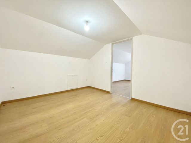 maison à louer - 6 pièces - 106.04 m2 - ST ONDRAS - 38 - RHONE-ALPES - Century 21 Arlaud Transaction