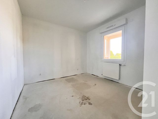 Appartement T3 à vendre - 3 pièces - 58.98 m2 - LES ABRETS EN DAUPHINE - 38 - RHONE-ALPES - Century 21 Arlaud Transaction