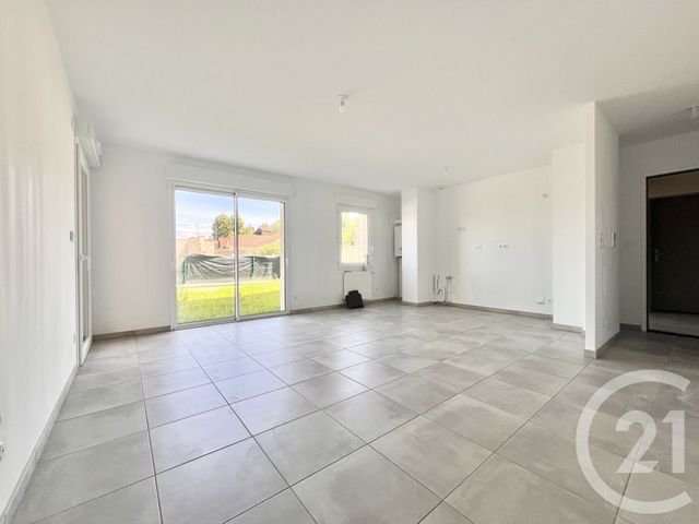 Appartement T3 à vendre - 3 pièces - 58.98 m2 - LES ABRETS EN DAUPHINE - 38 - RHONE-ALPES - Century 21 Arlaud Transaction