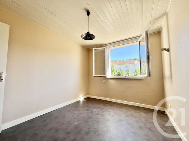 Appartement T3 à vendre - 3 pièces - 52.74 m2 - BOURGOIN JALLIEU - 38 - RHONE-ALPES - Century 21 Arlaud Transaction