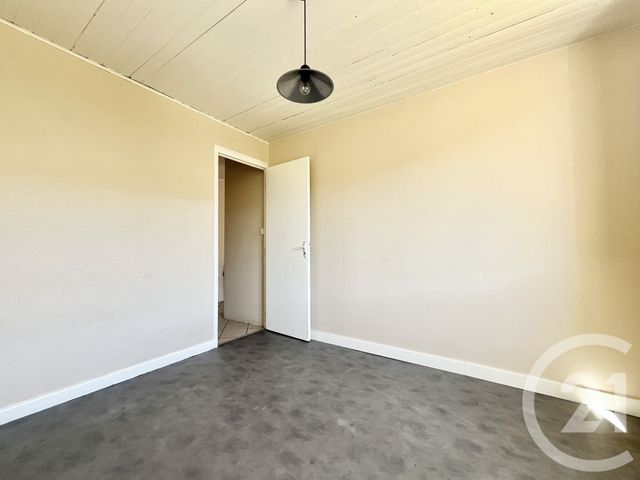 Appartement T3 à vendre - 3 pièces - 52.74 m2 - BOURGOIN JALLIEU - 38 - RHONE-ALPES - Century 21 Arlaud Transaction