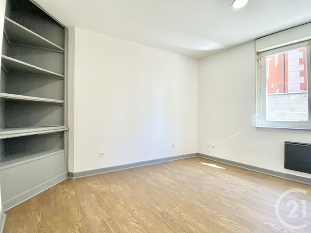 Appartement Studio à louer - 1 pièce - 12.9 m2 - LES ABRETS EN DAUPHINE - 38 - RHONE-ALPES - Century 21 Arlaud Transaction