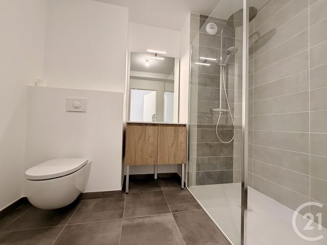 Appartement T2 à louer - 2 pièces - 50.66 m2 - LES ABRETS EN DAUPHINE - 38 - RHONE-ALPES - Century 21 Arlaud Transaction