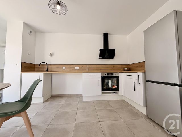 Appartement T2 à louer - 2 pièces - 50.66 m2 - LES ABRETS EN DAUPHINE - 38 - RHONE-ALPES - Century 21 Arlaud Transaction