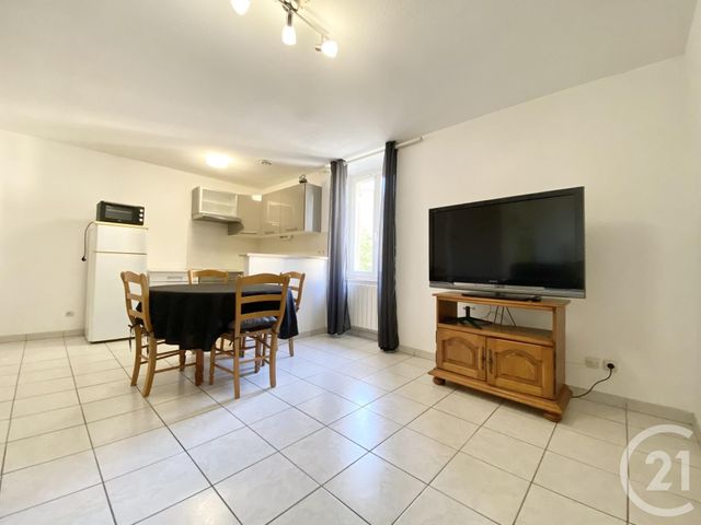 Appartement T2 à louer - 2 pièces - 36.4 m2 - LES ABRETS EN DAUPHINE - 38 - RHONE-ALPES - Century 21 Arlaud Transaction
