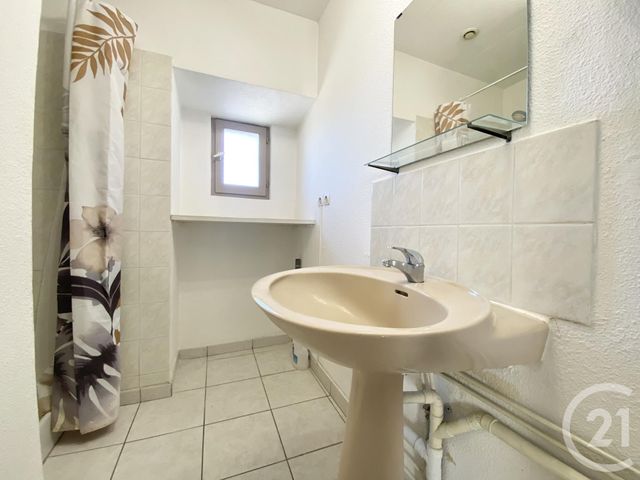 Appartement T2 à louer - 2 pièces - 36.4 m2 - LES ABRETS EN DAUPHINE - 38 - RHONE-ALPES - Century 21 Arlaud Transaction