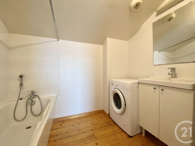 Appartement T2 à louer - 2 pièces - 43.4 m2 - CORBELIN - 38 - RHONE-ALPES - Century 21 Arlaud Transaction