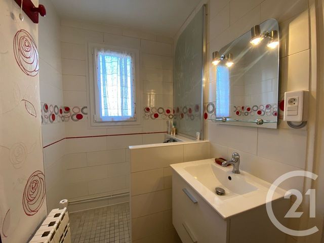maison à vendre - 4 pièces - 79.5 m2 - ST ANDRE LE GAZ - 38 - RHONE-ALPES - Century 21 Arlaud Transaction