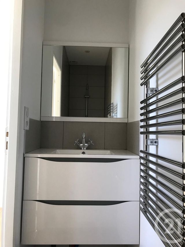 Appartement T2 à louer - 2 pièces - 23.52 m2 - VILLAGES DU LAC DE PALADRU - 38 - RHONE-ALPES - Century 21 Arlaud Transaction