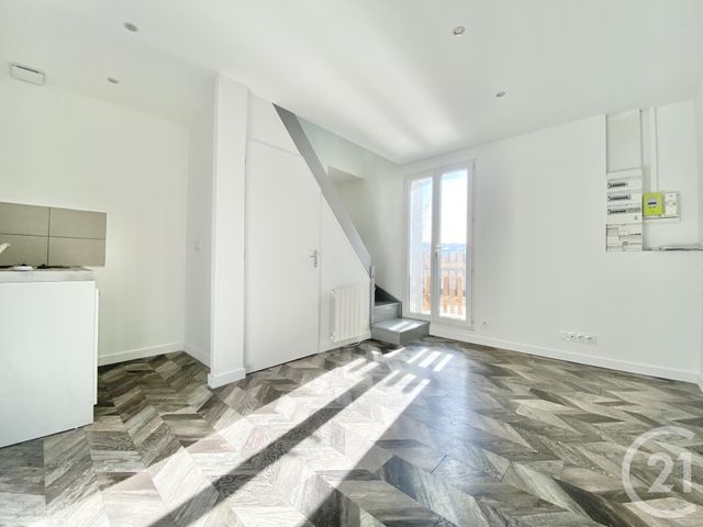 Appartement T2 à louer - 2 pièces - 23.52 m2 - VILLAGES DU LAC DE PALADRU - 38 - RHONE-ALPES - Century 21 Arlaud Transaction