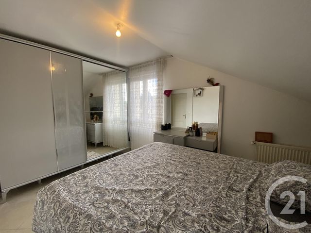 maison à vendre - 6 pièces - 125.2 m2 - ST CLAIR DE LA TOUR - 38 - RHONE-ALPES - Century 21 Arlaud Transaction