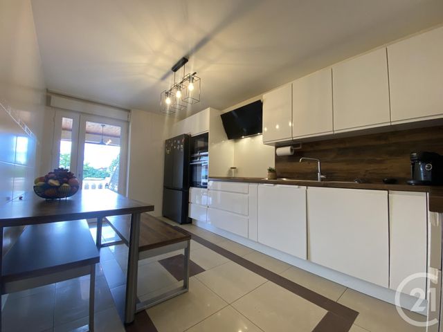 maison à vendre - 6 pièces - 125.2 m2 - ST CLAIR DE LA TOUR - 38 - RHONE-ALPES - Century 21 Arlaud Transaction