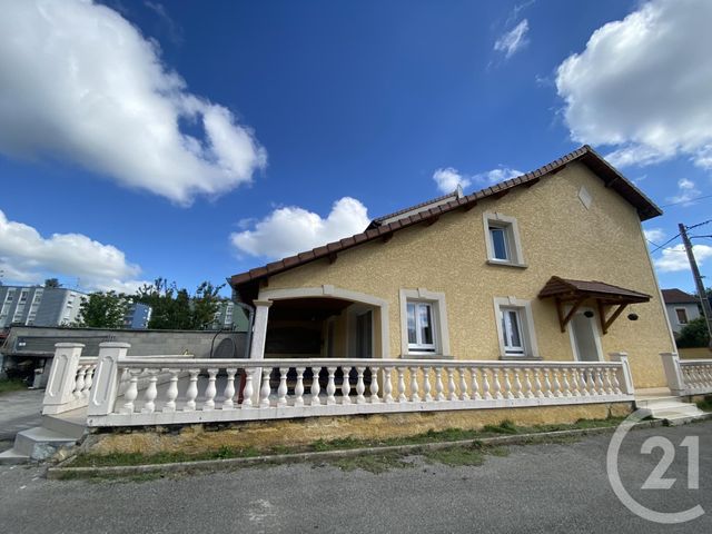 maison à vendre - 6 pièces - 125.2 m2 - ST CLAIR DE LA TOUR - 38 - RHONE-ALPES - Century 21 Arlaud Transaction