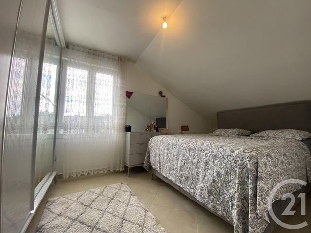 maison à vendre - 6 pièces - 125.2 m2 - ST CLAIR DE LA TOUR - 38 - RHONE-ALPES - Century 21 Arlaud Transaction